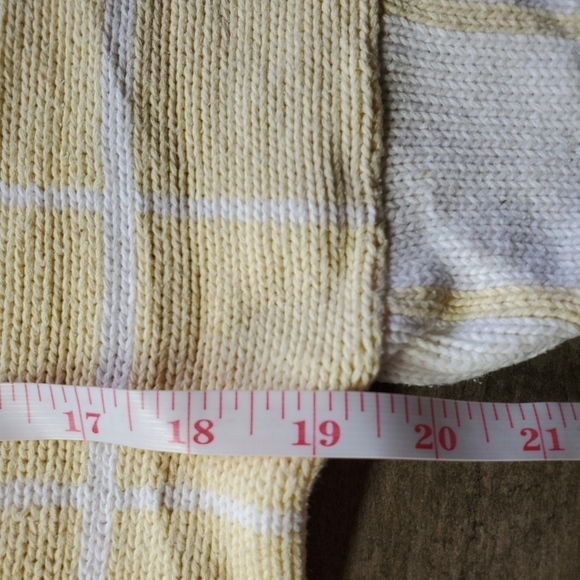 La Relle Women's Yellow and White Short Sleeve Embellished Vintage Sweater MED - Picture 12 of 16